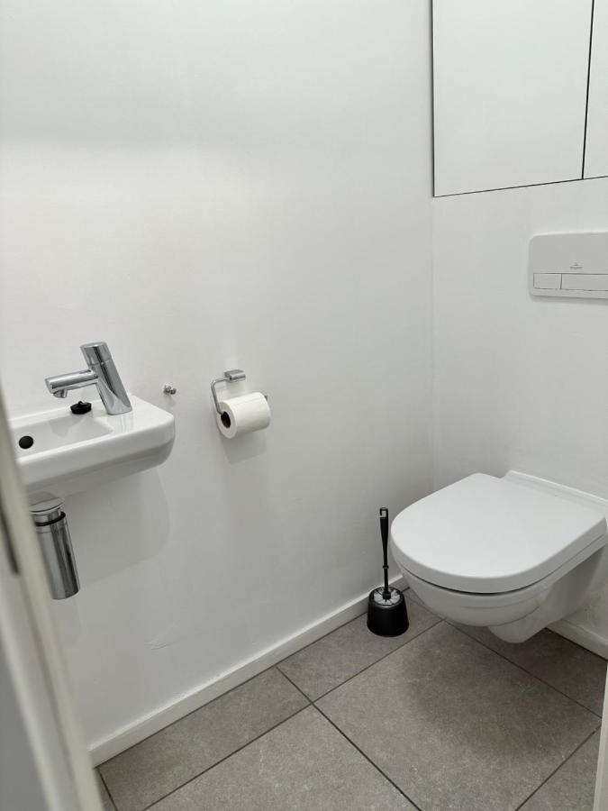 Canal View One Bedroom Flat Брюссель Екстер'єр фото