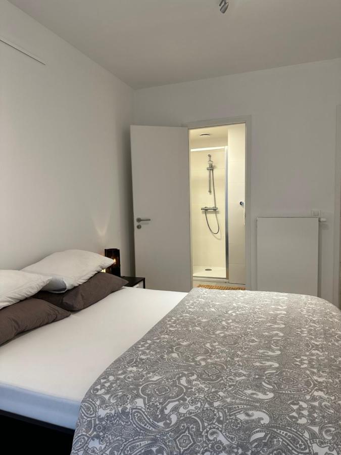 Canal View One Bedroom Flat Брюссель Екстер'єр фото